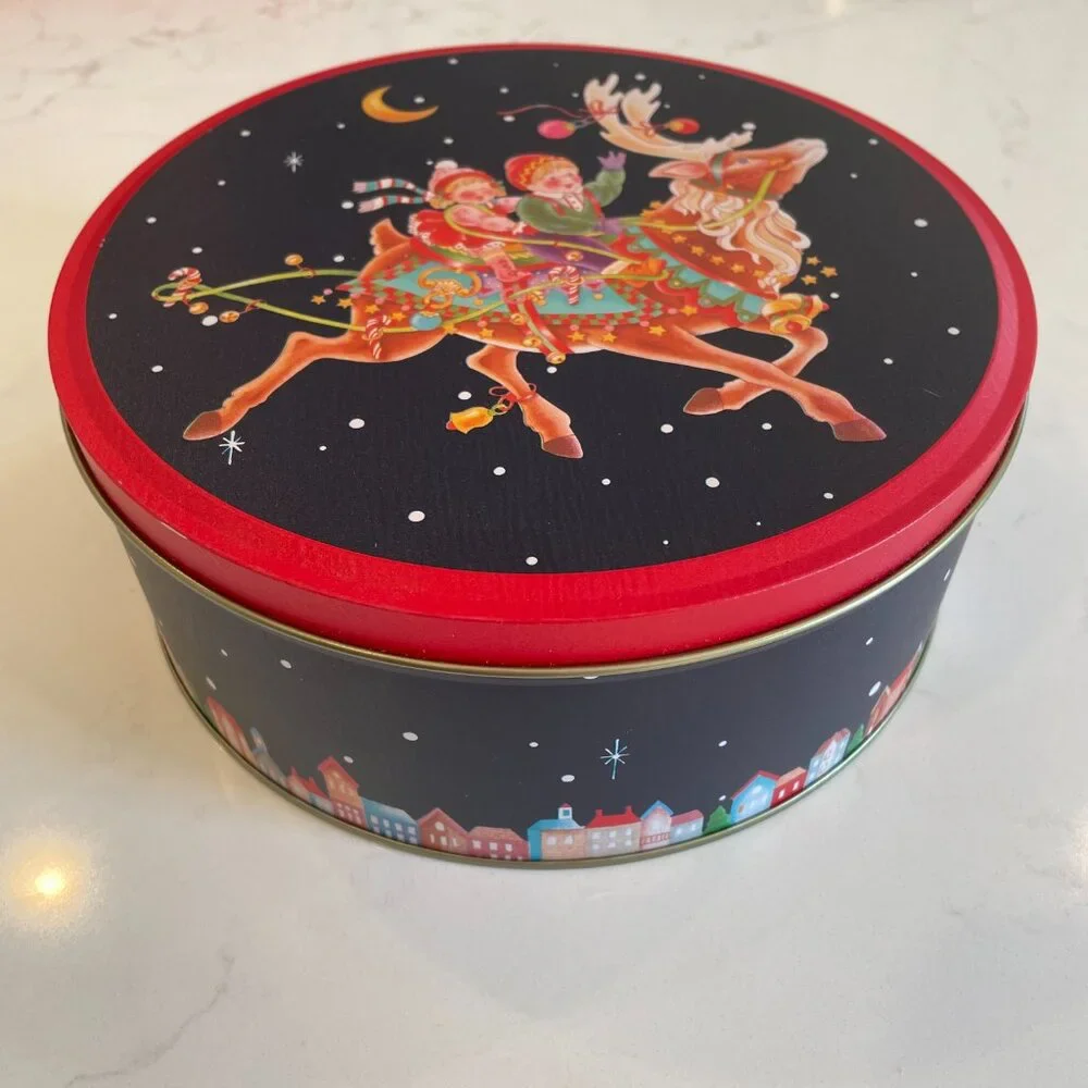 Large Cookie Candy Tin Vintage 1990’s Reindeer New